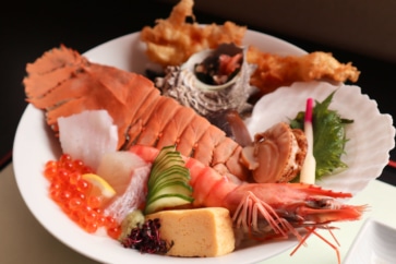 写真:肉や魚介がてんこ盛り! 島根の「神楽めし」「のどぐろ丼」がすごい
