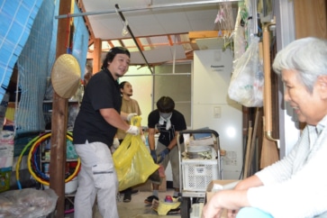 写真:家業を引き継ぐためUターン。地元のイベントを発展させ雇用創出も