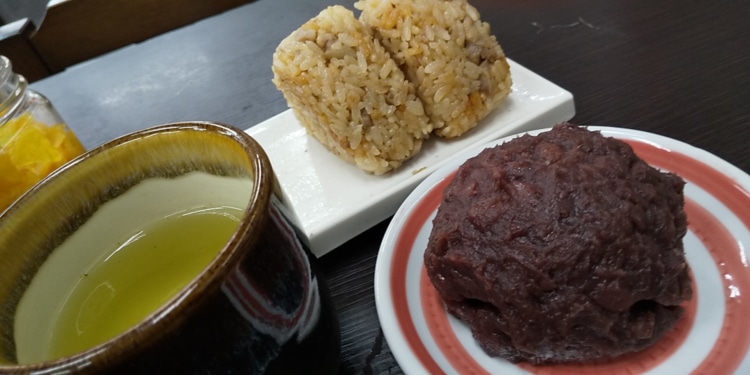 「資さんうどん」の隠れた名物「ぼた餅」