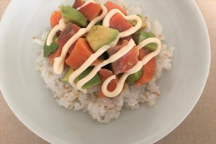 アボカド丼