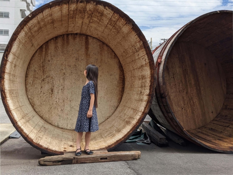 横並びの大きな木桶