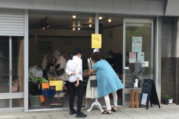 写真:人も街も元気に。自分サイズの小商いができる場所を仲間とオープン
