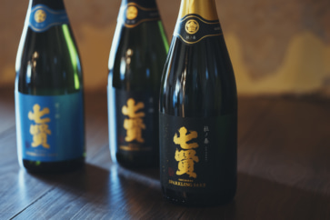 写真:アラン・デュカス氏とのコラボも。白州のスパークリング日本酒が人気