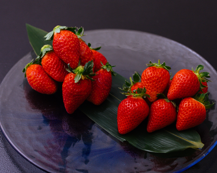 数量限定 富士湧水 夏いちご特選セット 富士夏媛＆富士よし乃