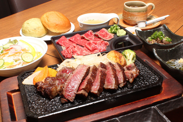 ステーキハウス グラツィエ