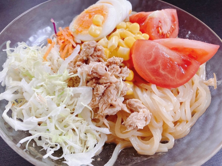 冷麺サラダ