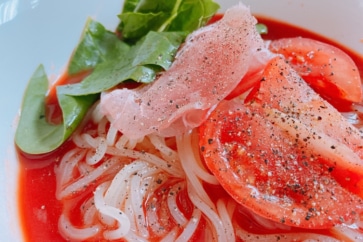 写真:盛岡市民は1年中食べてる「冷麺」。焼く、あえる、イタリアンにも