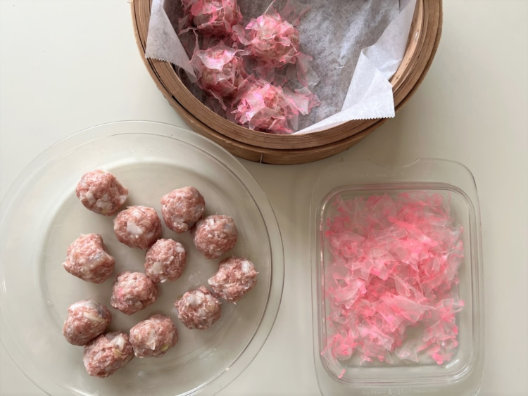 蓋をして強火で約10分蒸す