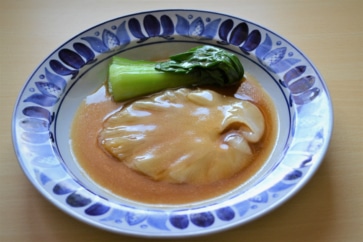 写真：絶品アヒージョからふかひれまで。宮城県アンテナショップで見つけた薬膳グルメ