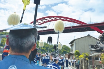 写真:大名行列が島を練り歩く。呉市倉橋島「音戸清盛祭」6年ぶりに開催