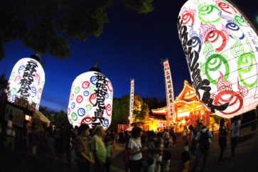 写真：巨大な提灯や花火が見どころ。みよし市「夏の三大まつり」で夏を満喫