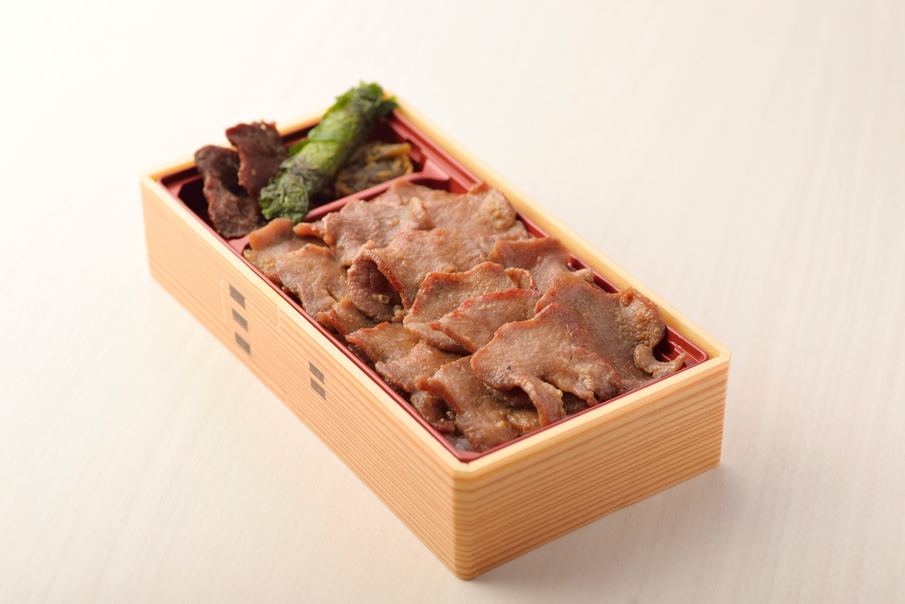 伊達の牛たん本舗「知り落とし牛たん重(弁当)」