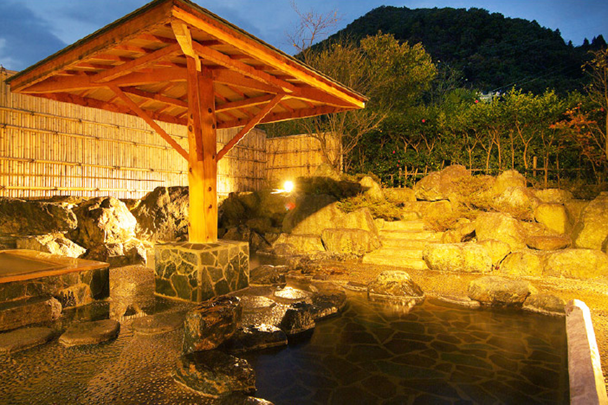 祭屋湯佐右衛門