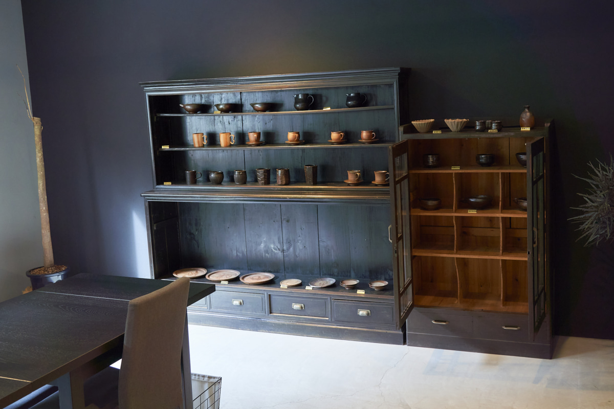 カフェ兼ギャラリー