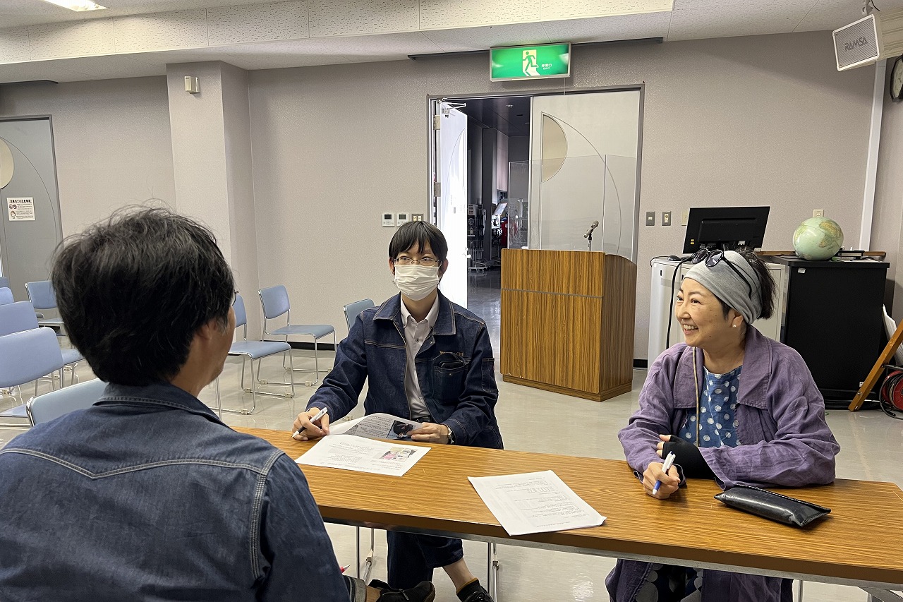 打ち合わせ中