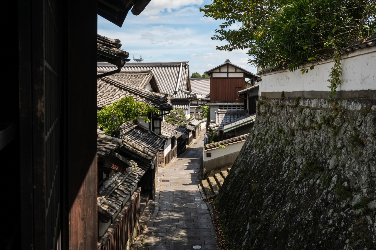 二王座歴史の道