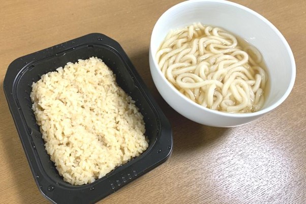 うどんとごはん