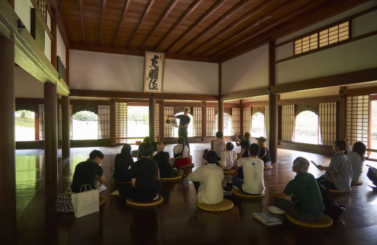 旧閑谷小学校での論語体験