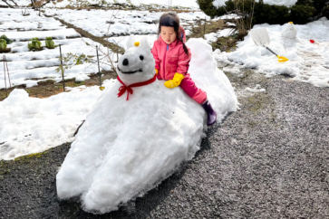 写真:いちばん寒い時季にみそ仕込み。安芸高田の冬の山里暮らし