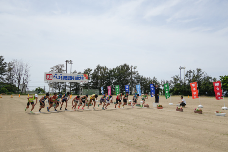 第31回のやんばる駅伝が与論島で開催