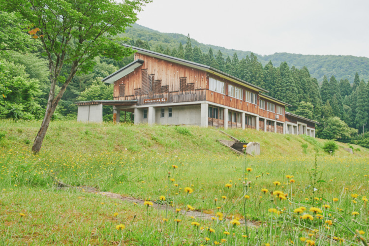 おぐにふるさと文化館百石の外観