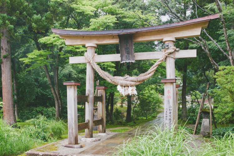 大宮子易両神社の鳥居