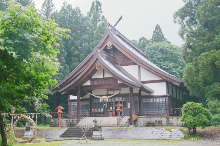 大宮子易両神社の本殿