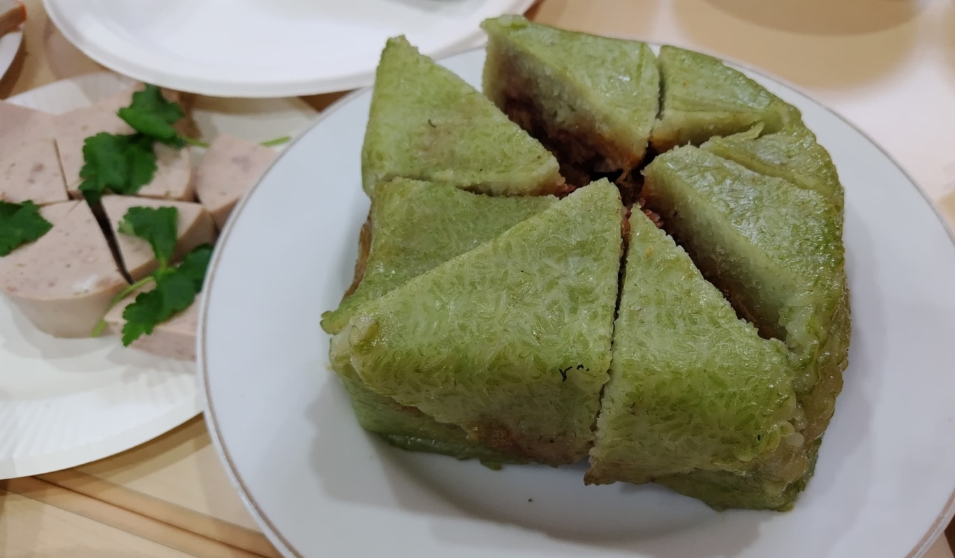 皿に盛られた料理