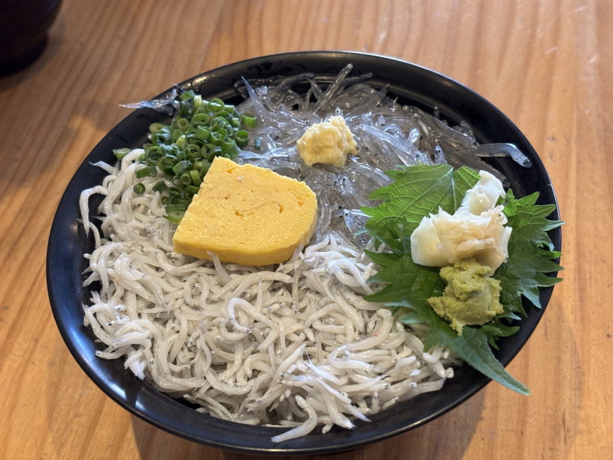 シラス丼